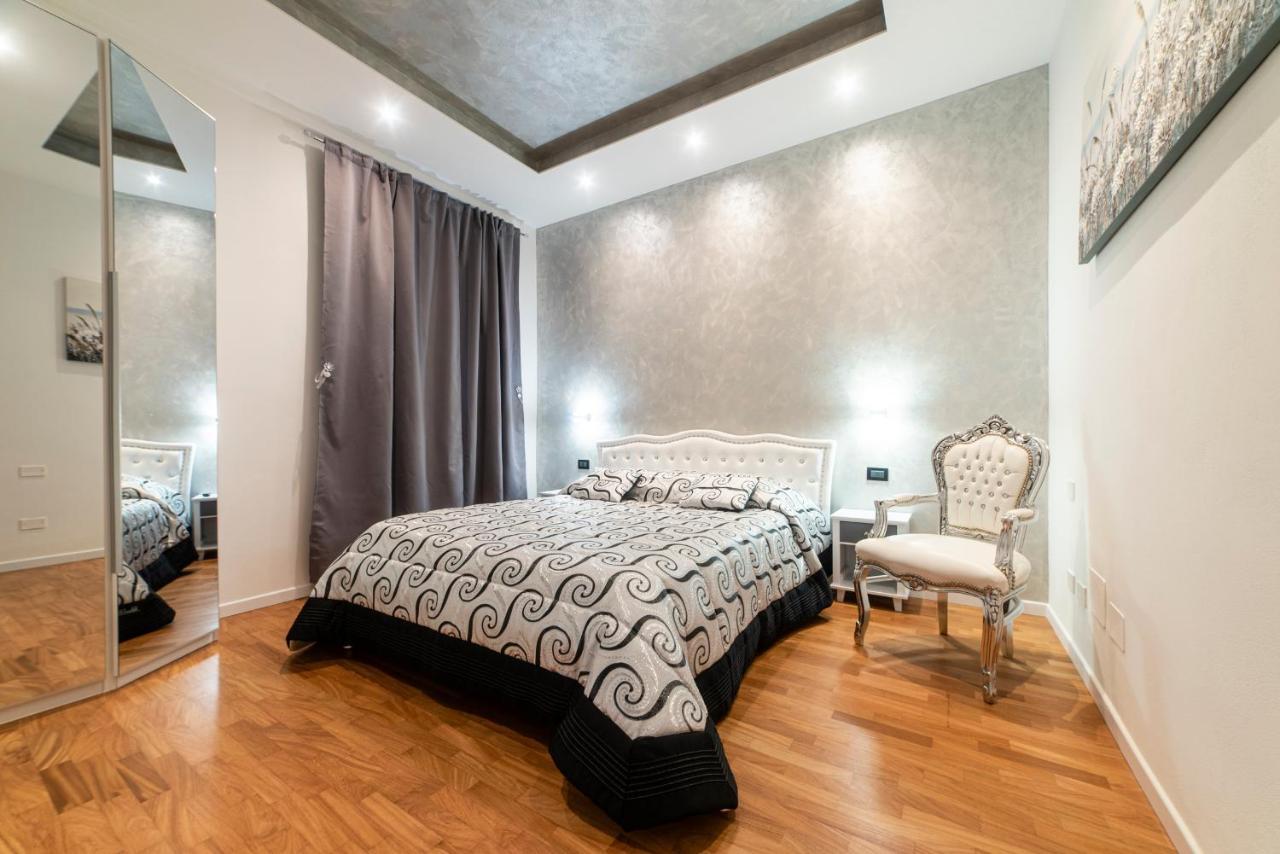 Fashion Apartment Silver Болоня Екстериор снимка