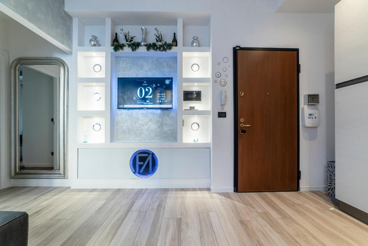 Fashion Apartment Silver Болоня Екстериор снимка