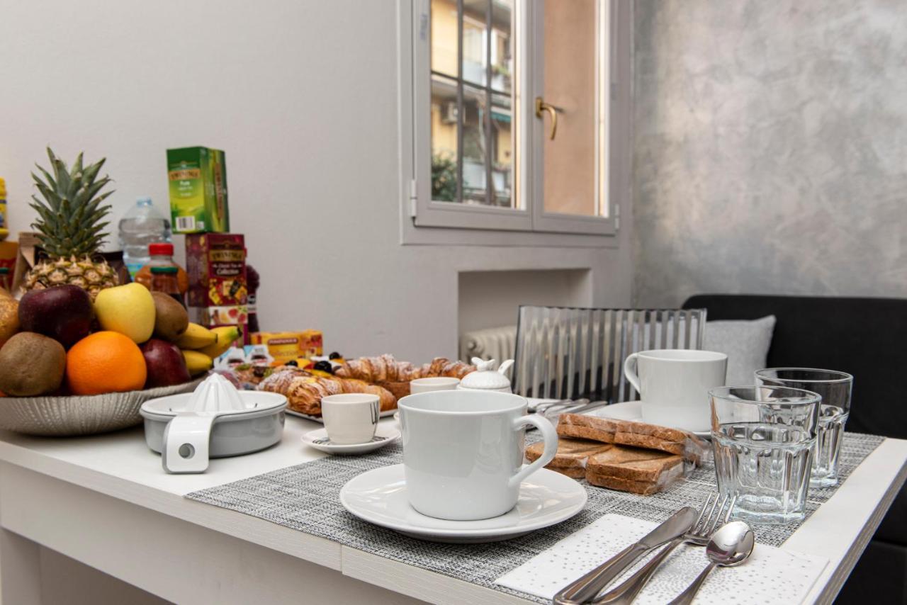 Fashion Apartment Silver Болоня Екстериор снимка